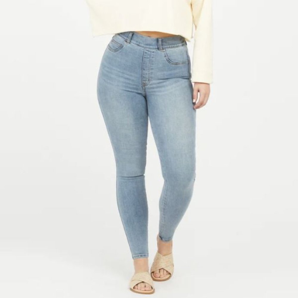 SPANX Ankle Skinny Jeans Light Vintage Wash